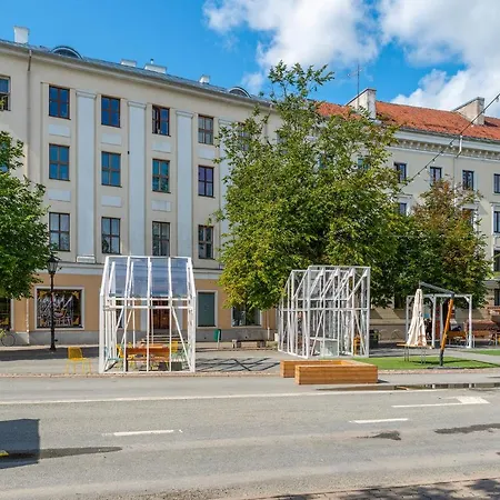 Old Town Luxury Penthouse With Emajogi View Lägenhet