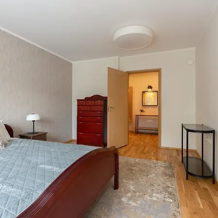 Old Town Luxury Penthouse With Emajogi View Apartment Tartu