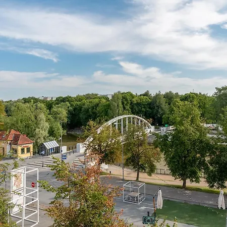 Old Town Luxury Penthouse With Emajogi View Tartu