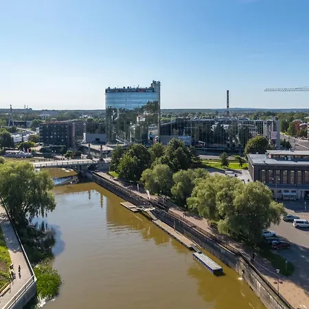 Old Town Luxury Penthouse With Emajogi View Lägenhet