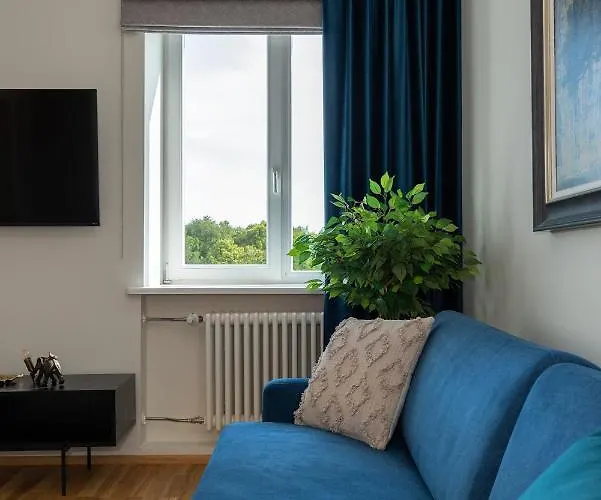 Old Town Luxury Penthouse With Emajogi View 塔尔图